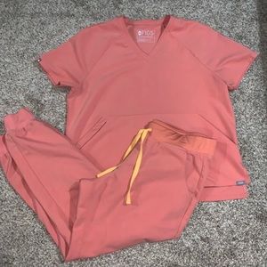 Figs Limited Edition Coral Scrub Set